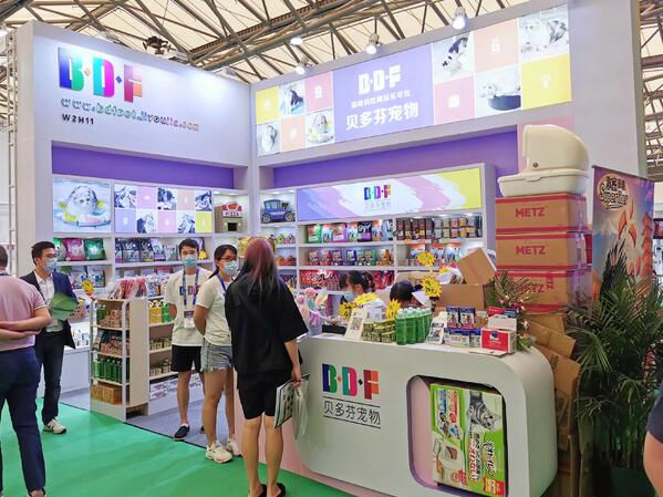 該如何設(shè)計(jì)搭建大型展臺(tái)？