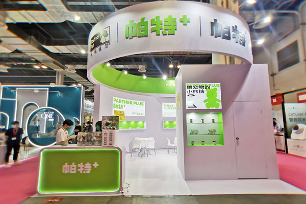 上?？Х日褂[展臺搭建該如何怎么去布展？分享幾點布展布置方法