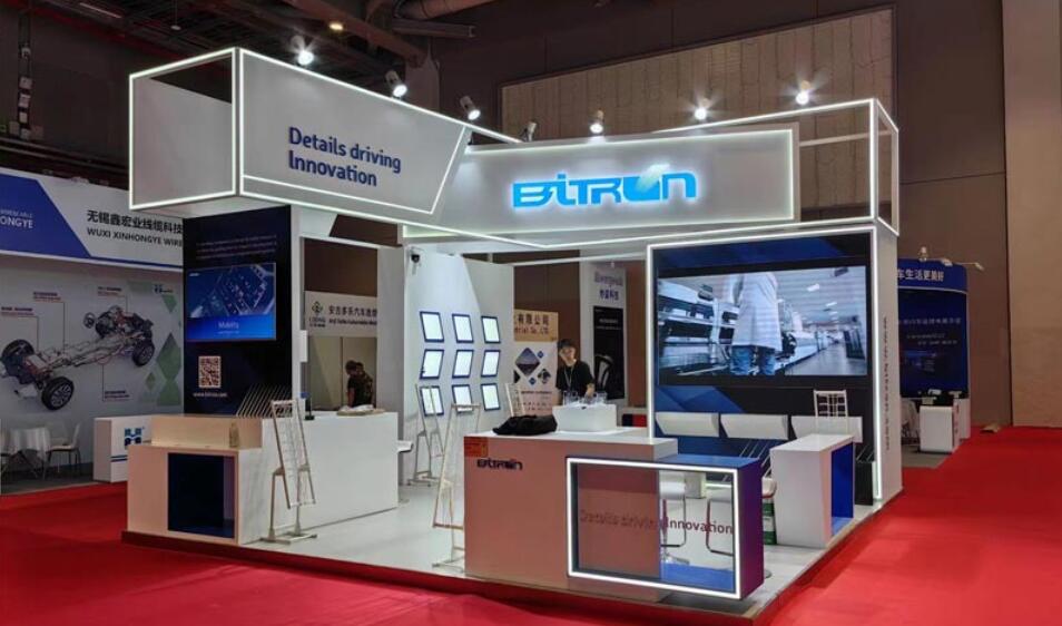 如何設(shè)計(jì)搭建一個(gè)小展臺(tái)？如何設(shè)計(jì)搭建一個(gè)大展臺(tái)？