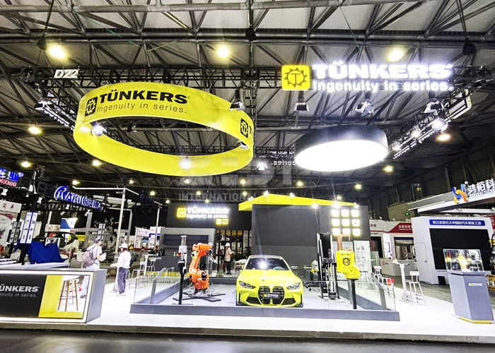 汽車展臺(tái)布置